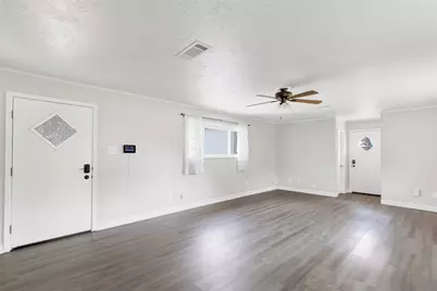 103 W Barrow Street, Dayton, TX 77535 - Photo 28