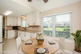 703 Laurel Grove Ln, Pearland, TX 77584 - Photo 4