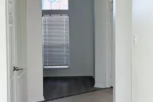 13319 Georgetown Dr, Sugar Land, TX 77478 - Photo 16