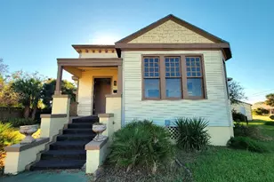 2707 57th St, Galveston, TX 77551 - Photo 1