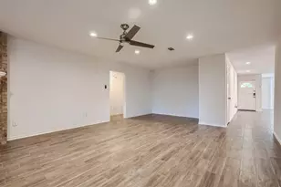 18311 Shadow Grove Ln, Crosby, TX 77532 - Photo 10
