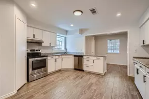 18311 Shadow Grove Ln, Crosby, TX 77532 - Photo 6