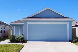 1318 Charlotte Wy, Wharton, TX 77488 - Photo 1
