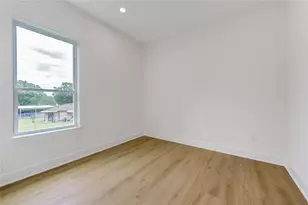 9007 Noel St, Houston, TX 77033 - Photo 26