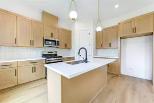 9007 Noel St, Houston, TX 77033 - Photo 6