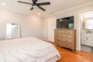 5727 Arboles Dr, Houston, TX 77035 - Photo 20