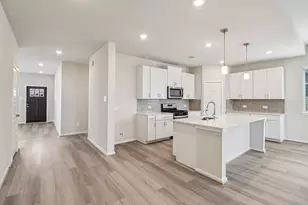 12014 Shining Lk Dr, Baytown, TX 77523 - Photo 2
