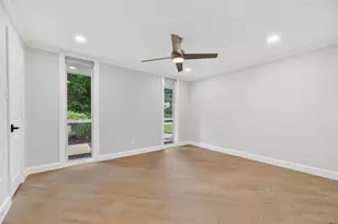 12506 Winding Brook Ln, Houston, TX 77024 - Photo 22