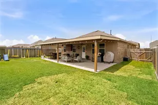 411 Walnut Branch Dr, Baytown, TX 77523 - Photo 24
