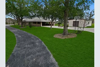 15151 Lakeview Drive, Beach City, TX 77523 - Photo 4