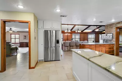 15151 Lakeview Drive, Beach City, TX 77523 - Photo 20