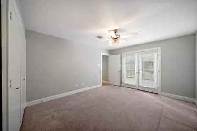 650 Westcross Street #84, Houston, TX 77018 - Photo 16
