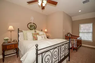703 Hollington Way, Sugar Land, TX 77479 - Photo 18