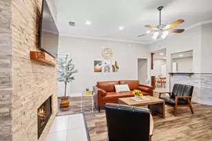1937 Prairie Creek Dr, Pearland, TX 77581 - Photo 6