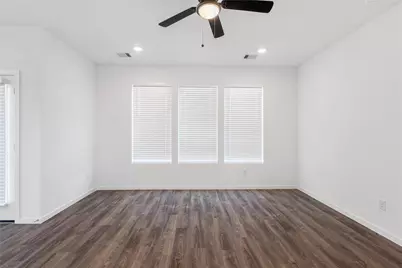 5307 Sleepy Fox Lane, Richmond, TX 77469 - Photo 10