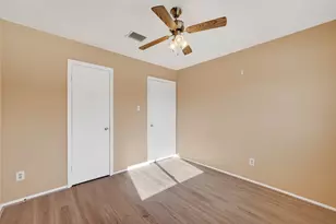 8462 Leawood Blvd, Houston, TX 77072 - Photo 28