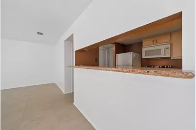 8462 Leawood Boulevard, Houston, TX 77072 - Photo 16