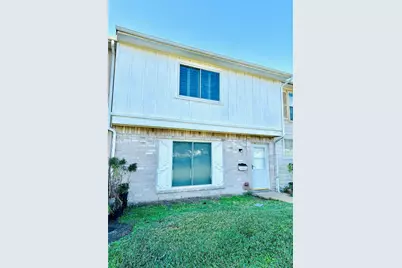 8462 Leawood Boulevard, Houston, TX 77072 - Photo 1