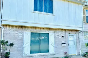 8462 Leawood Blvd, Houston, TX 77072 - Photo 1