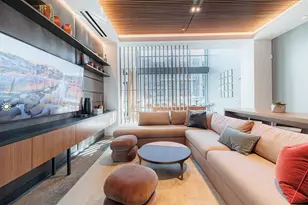 10505 Deerwood Rd, Houston, TX 77042 - Photo 2