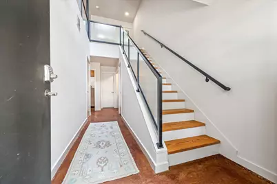 219 W Gray Street, Houston, TX 77019 - Photo 2