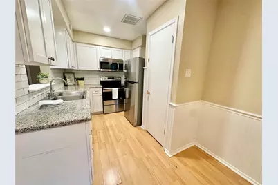 3758 Laura Leigh Drive, Friendswood, TX 77546 - Photo 2