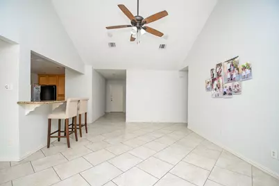7538 Quail Meadow Drive, Houston, TX 77071 - Photo 6