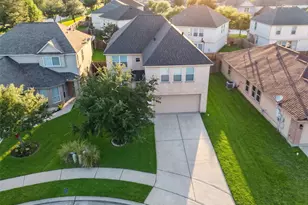 16820 Infield Ct, Conroe, TX 77385 - Photo 1