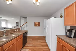 16820 Infield Ct, Conroe, TX 77385 - Photo 14