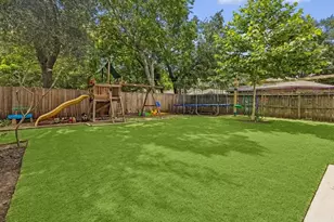 1307 Berrywood Ln, Houston, TX 77077 - Photo 28