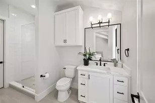 2007 Gardenia Dr, Houston, TX 77018 - Photo 32