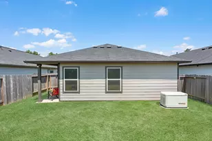 1806 Brushy Cedar Dr, Conroe, TX 77301 - Photo 20