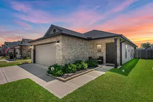 1806 Brushy Cedar Dr, Conroe, TX 77301 - Photo 1