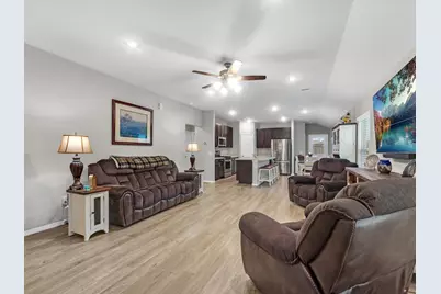 1806 Brushy Cedar Drive, Conroe, TX 77301 - Photo 4