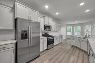 4 Logan Creek Lane, Conroe, TX 77304 - Photo 16