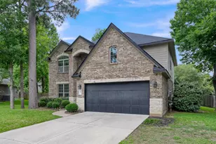 4 Logan Creek Lane, Conroe, TX 77304 - Photo 2