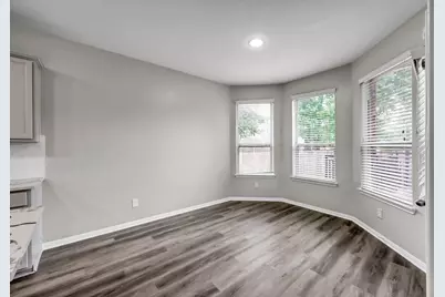 4 Logan Creek Lane, Conroe, TX 77304 - Photo 18