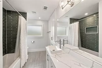 10823 Chimney Rock Road, Houston, TX 77096 - Photo 22