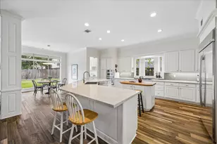 4714 Holt, Bellaire, TX 77401 - Photo 26