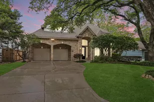 4714 Holt, Bellaire, TX 77401 - Photo 6