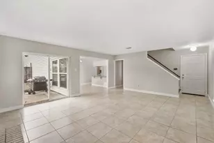 10814 Sugar Hill Dr, Houston, TX 77042 - Photo 4