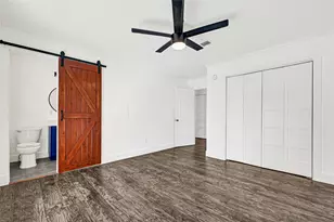 404 S Burnett Dr, Baytown, TX 77520 - Photo 24