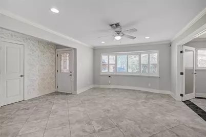 10303 Greenwillow Drive, Houston, TX 77035 - Photo 2