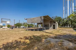 3703 S College Ave, Bryan, TX 77801 - Photo 6