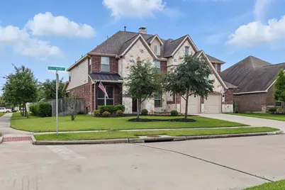 2114 Holly Manor Court, Katy, TX 77493 - Photo 2