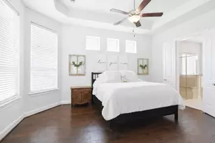 2114 Holly Manor Ct, Katy, TX 77493 - Photo 16