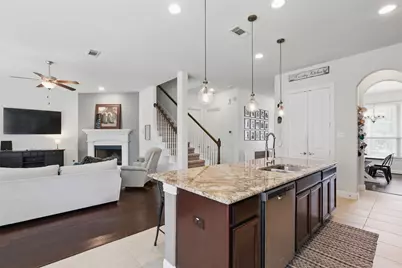 2114 Holly Manor Court, Katy, TX 77493 - Photo 10