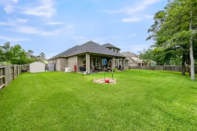 2111 Barton Woods Boulevard, Conroe, TX 77301 - Photo 42
