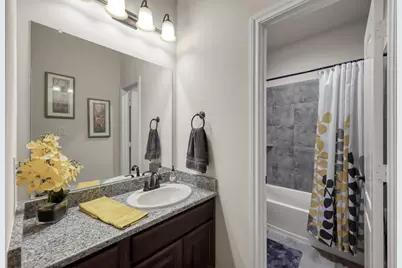 2111 Barton Woods Boulevard, Conroe, TX 77301 - Photo 28