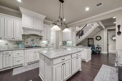 2111 Barton Woods Boulevard, Conroe, TX 77301 - Photo 8